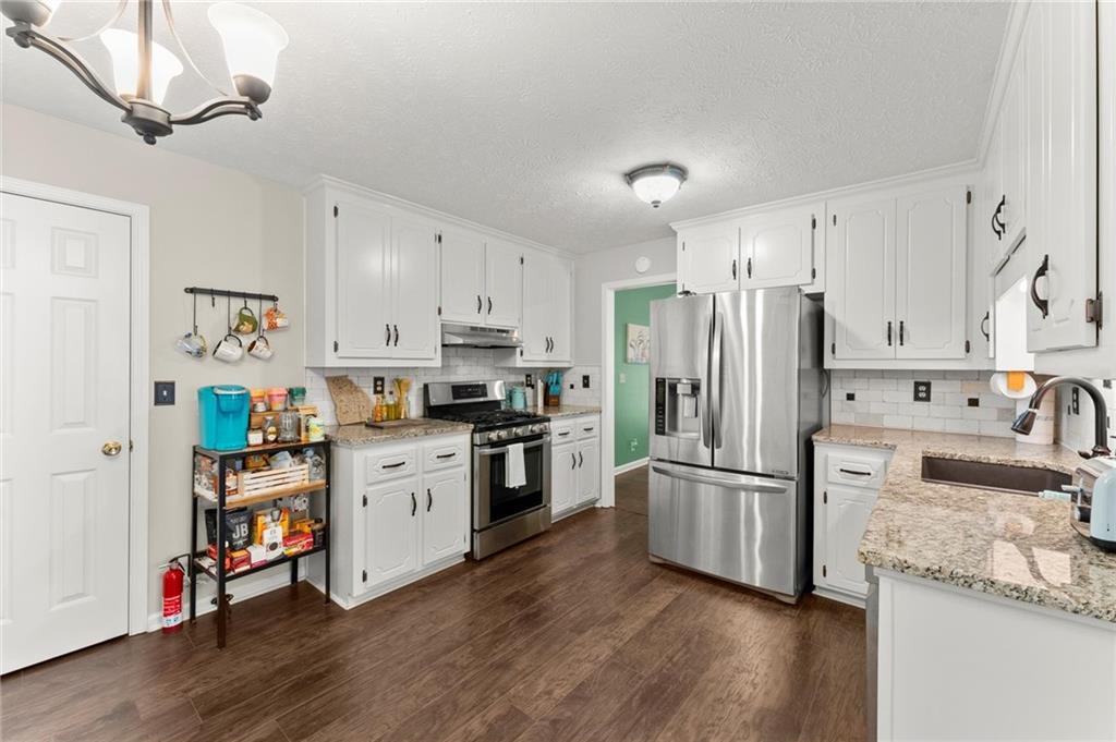 3932 Marguerite Drive NW