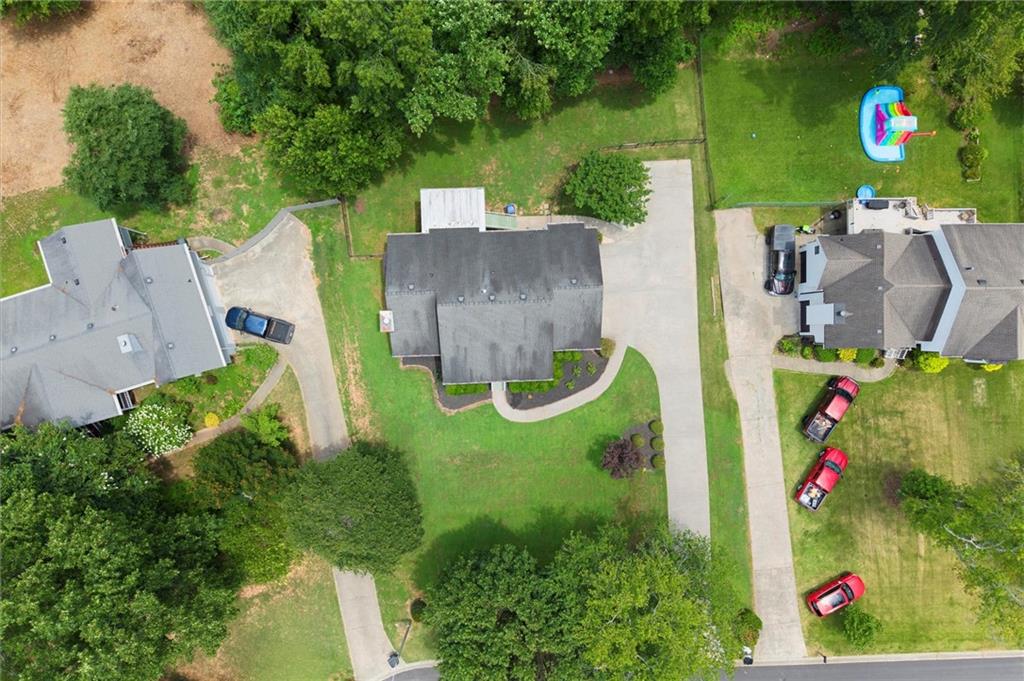 3932 Marguerite Drive NW