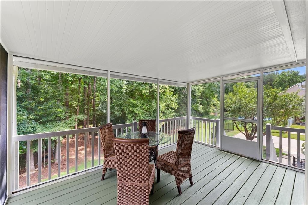 3932 Marguerite Drive NW