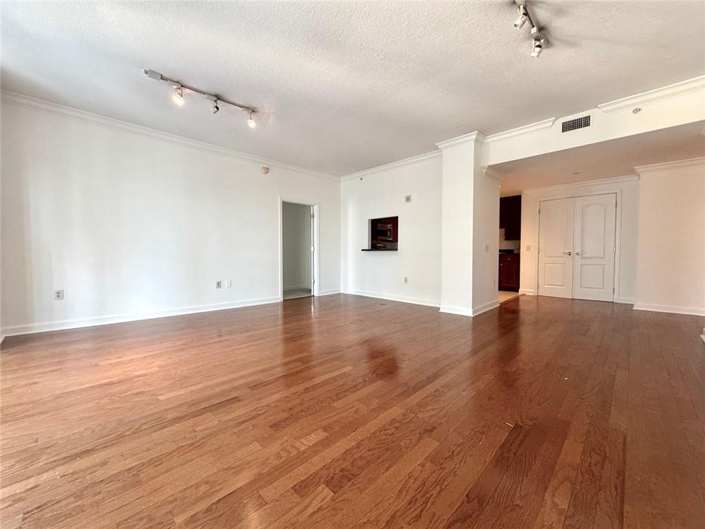 195 NE 14th Street Unit 1808