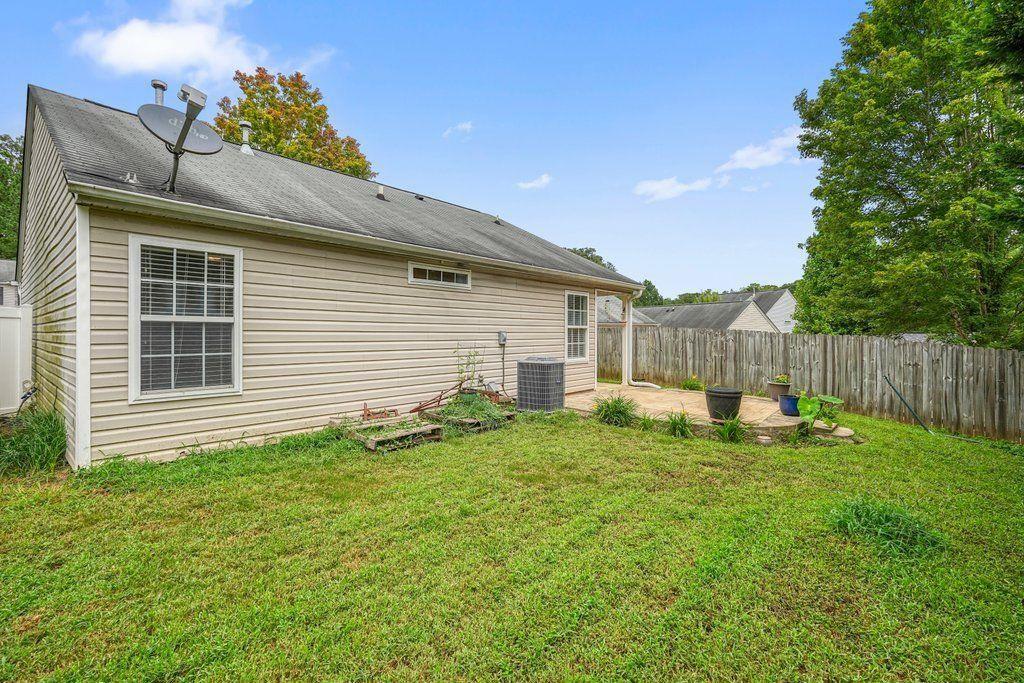 517 Oakleaf Court