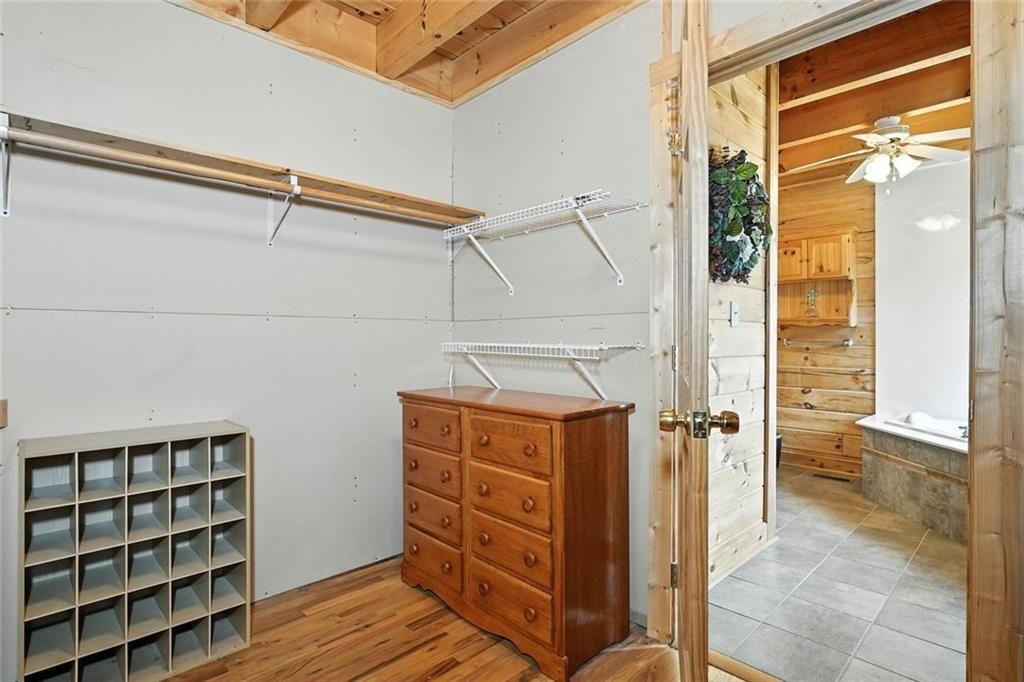 135 Holcomb Spur NW