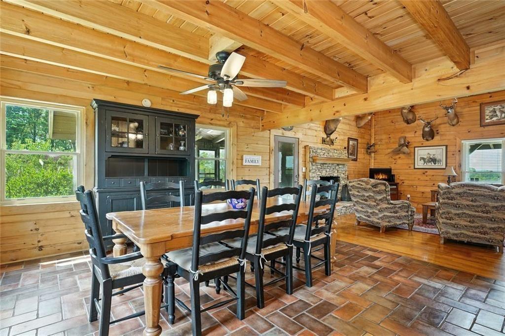 135 Holcomb Spur NW