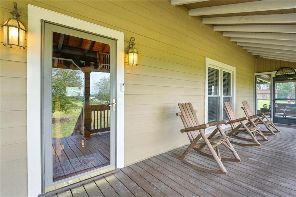 135 Holcomb Spur NW
