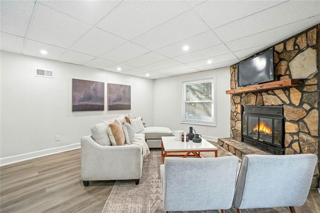3559 Sawmill Terrace