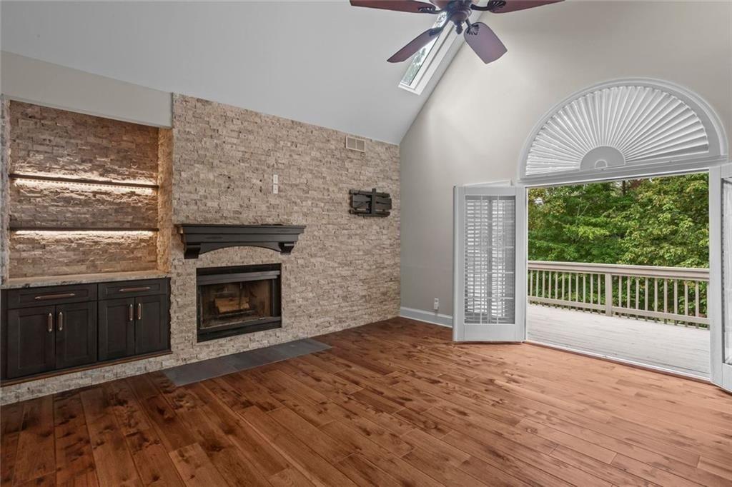 1313 Fallsbrook Terrace NW