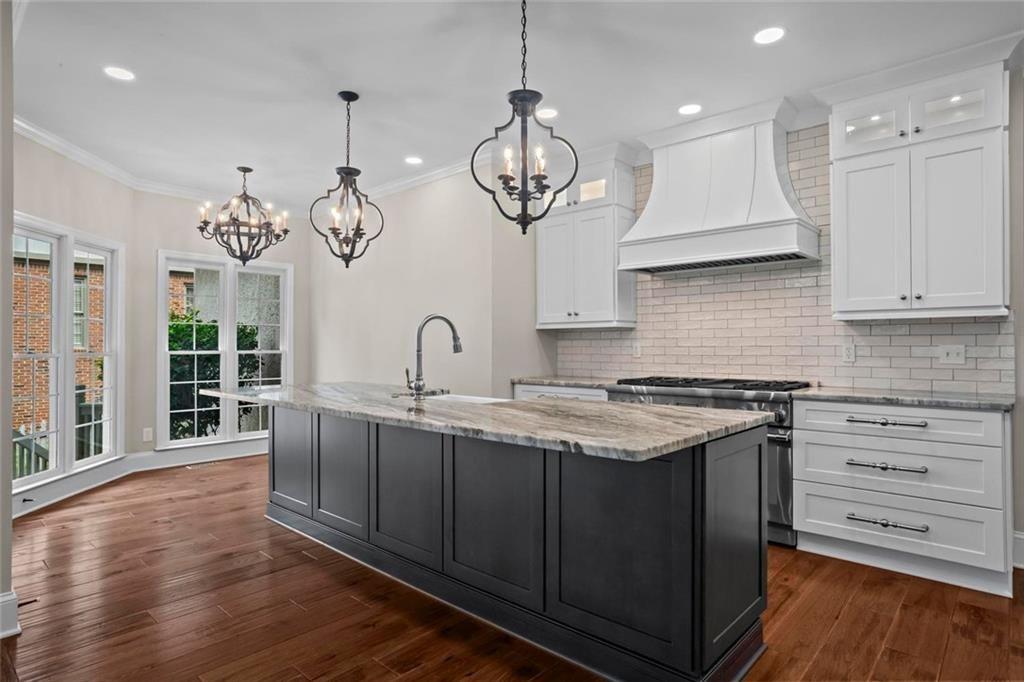 1313 Fallsbrook Terrace NW