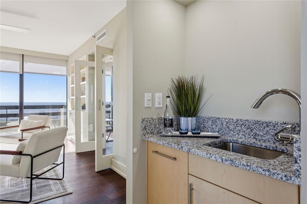 2660 Peachtree Road NW Unit 39G