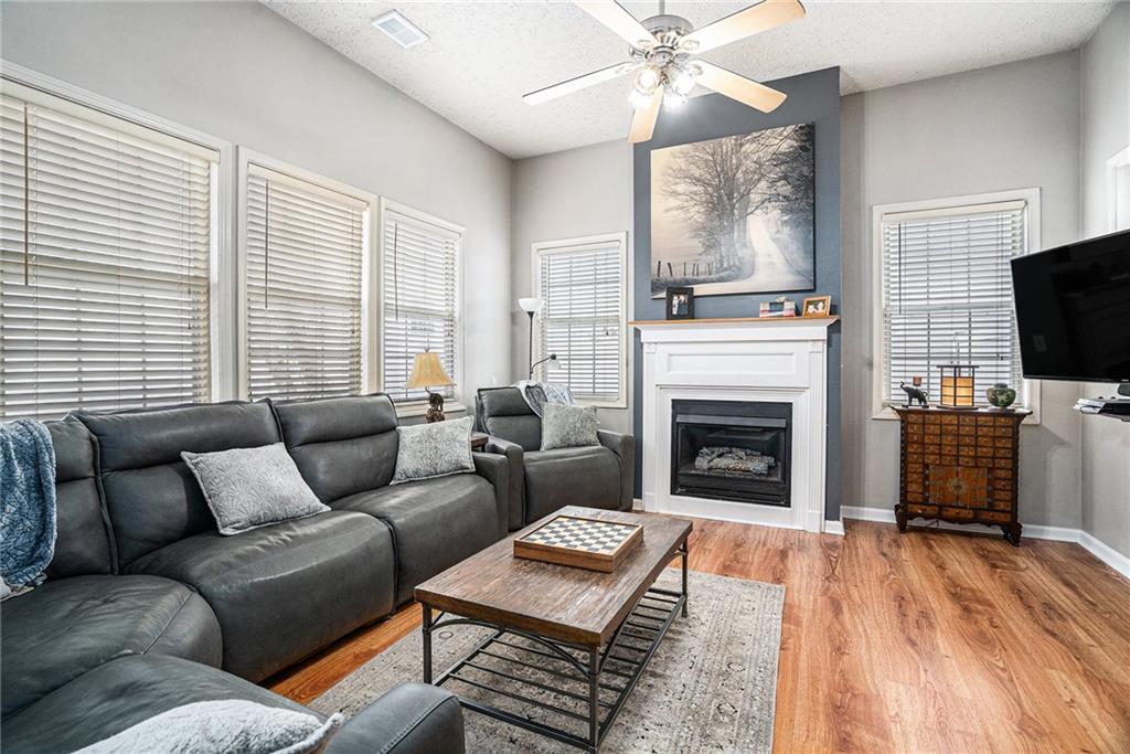 286 Windcroft Circle NW