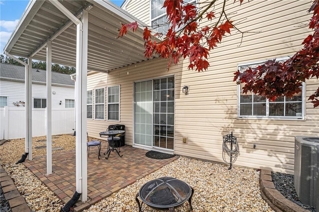 286 Windcroft Circle NW