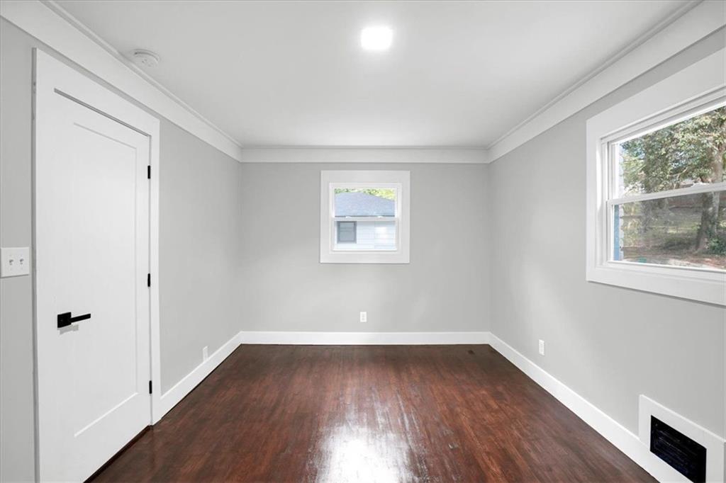 2271 Cresta Drive