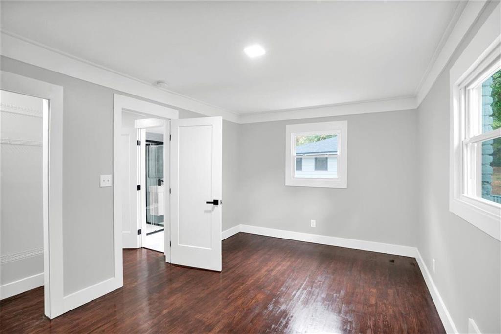 2271 Cresta Drive