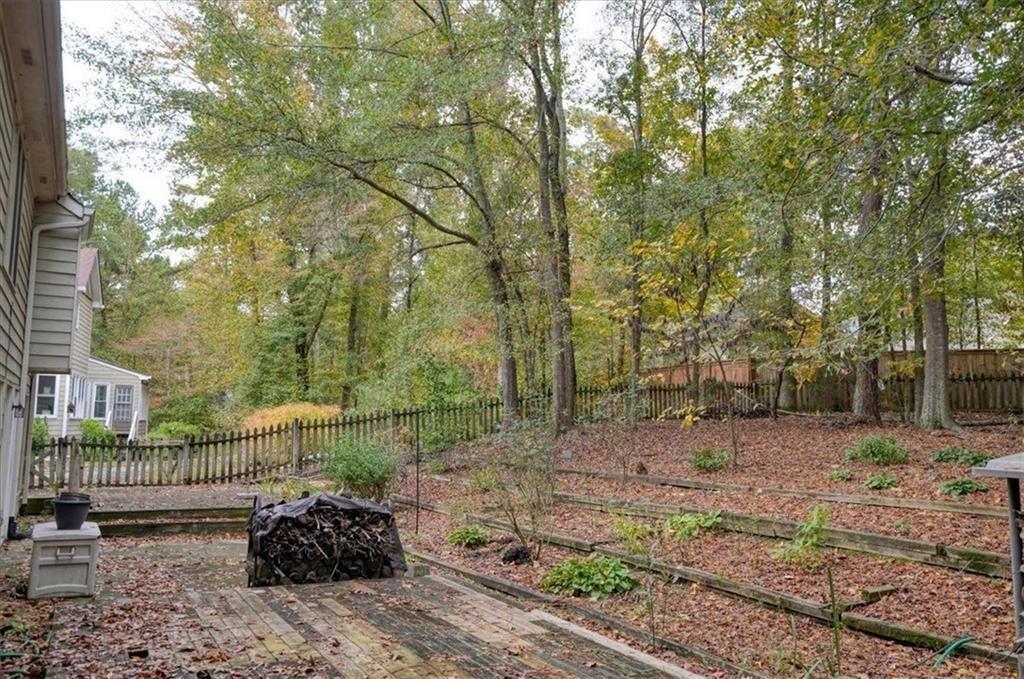 1274 Wynford Colony SW