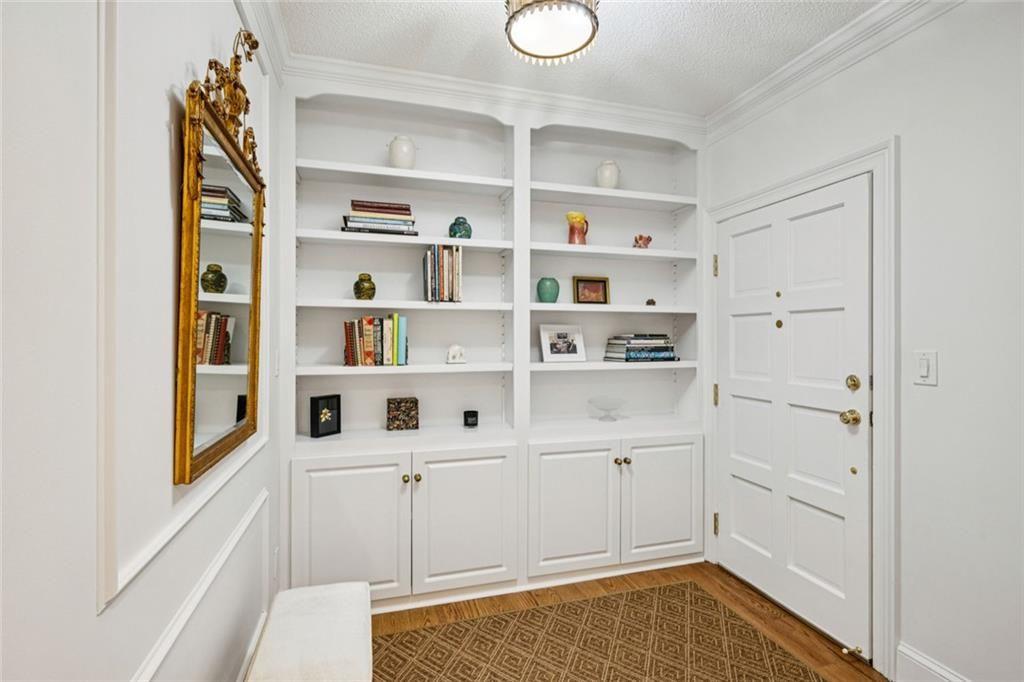 2765 Peachtree Road NE Unit 3