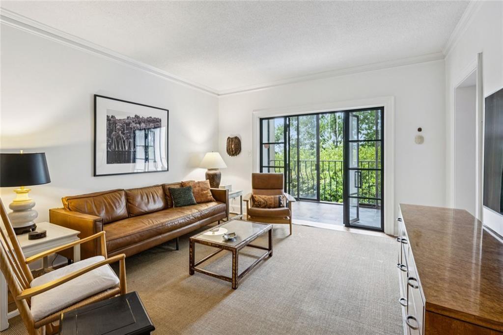 2765 Peachtree Road NE Unit 3