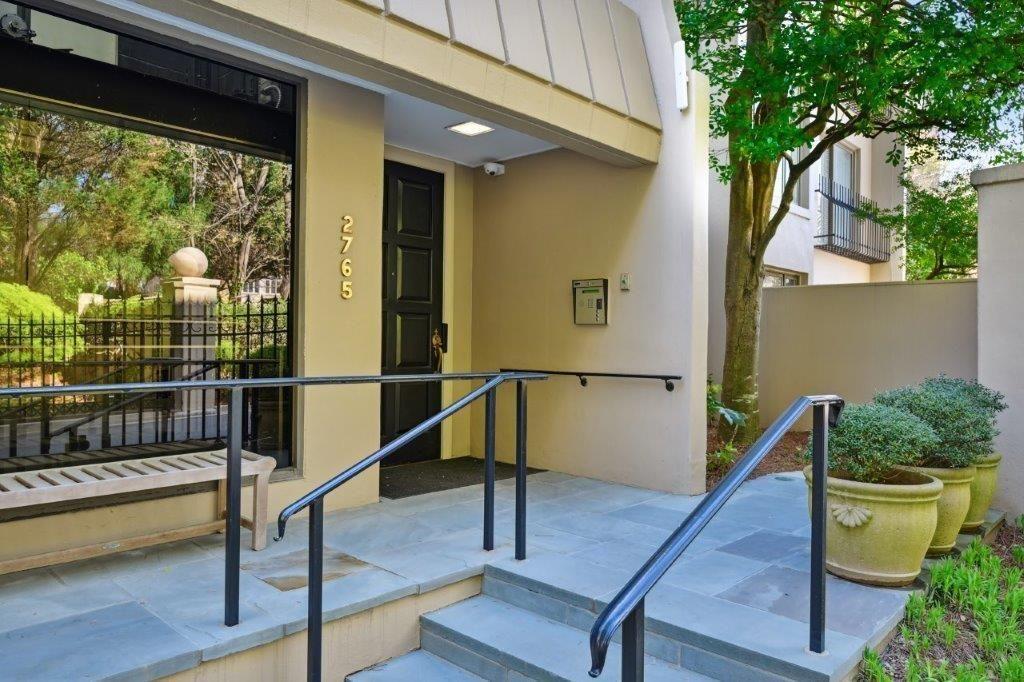 2765 Peachtree Road NE Unit 3
