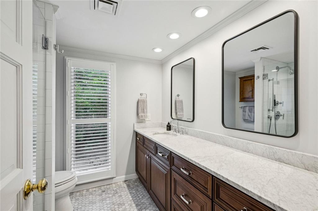 2765 Peachtree Road NE Unit 3