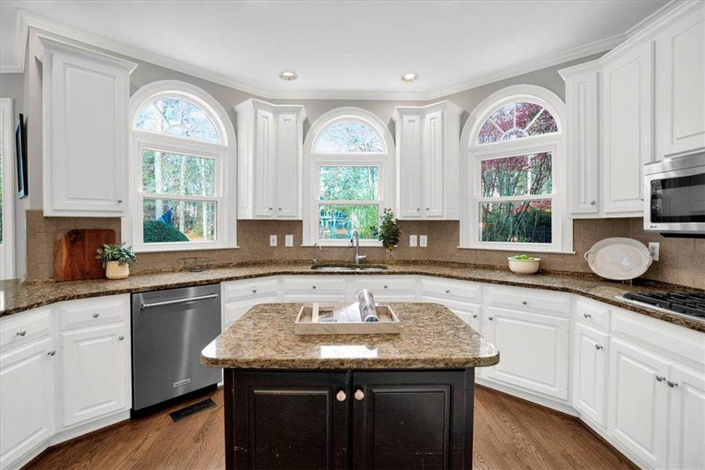 5830 Brookstone Walk NW