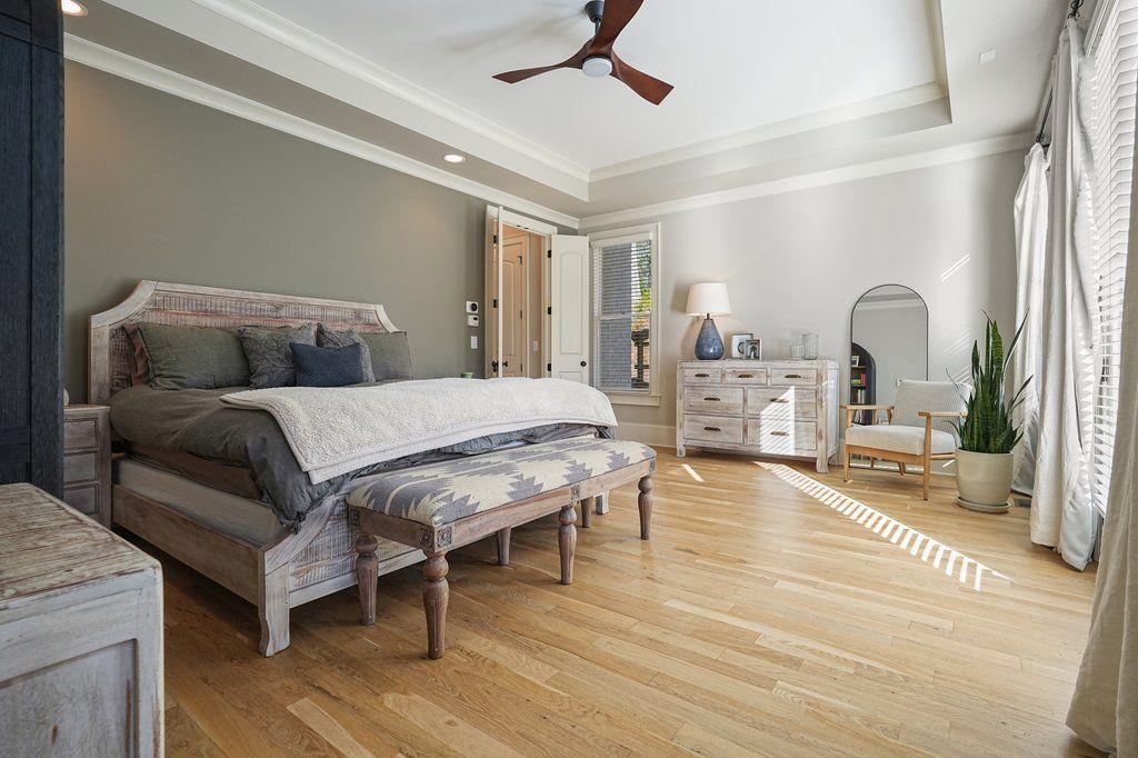 840 Greymont Circle NW