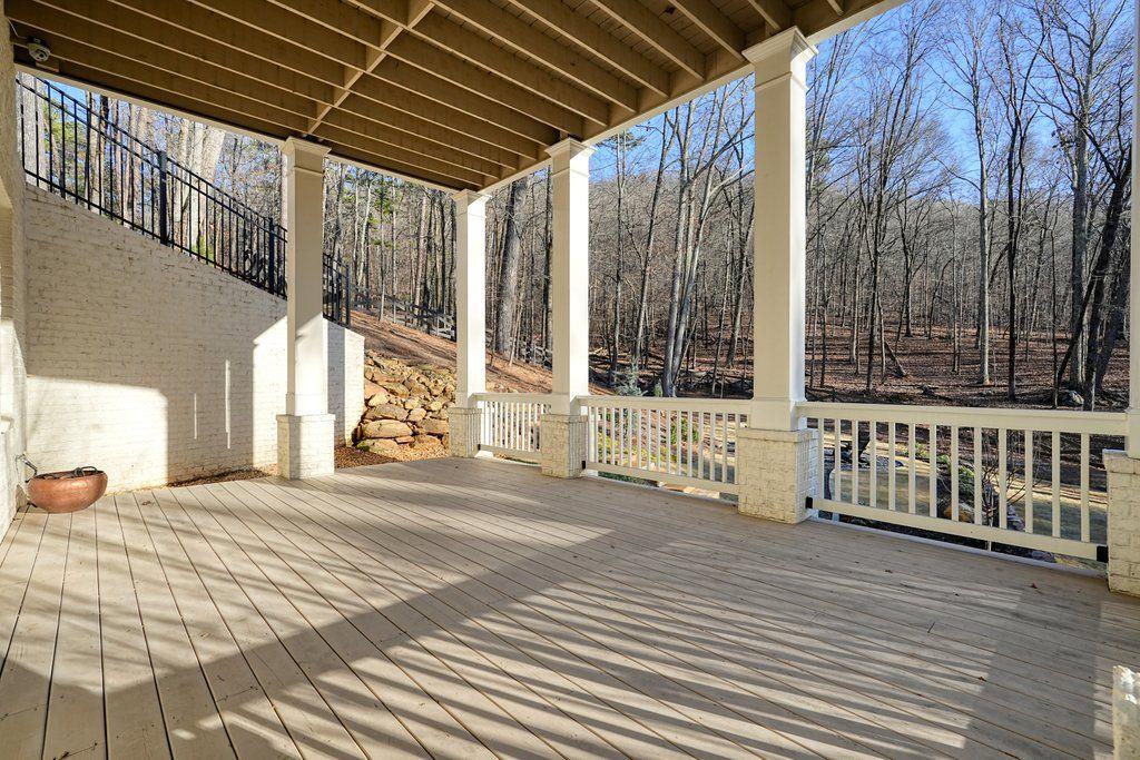 840 Greymont Circle NW