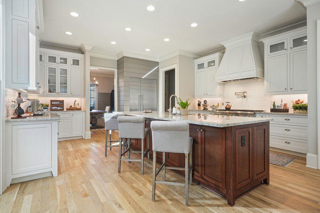 840 Greymont Circle NW