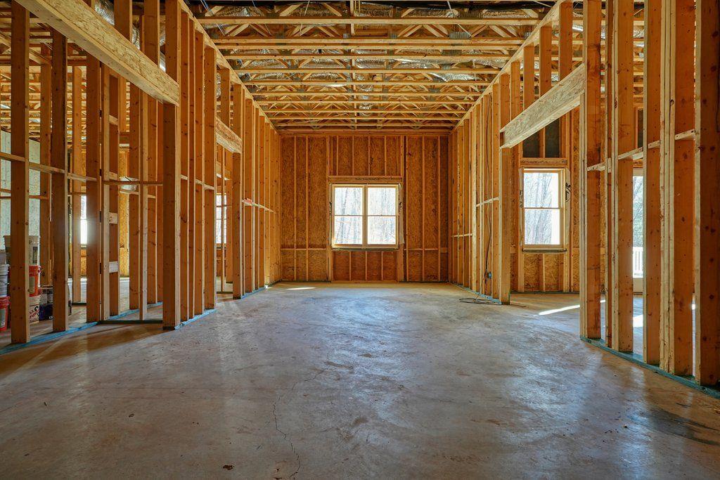 840 Greymont Circle NW