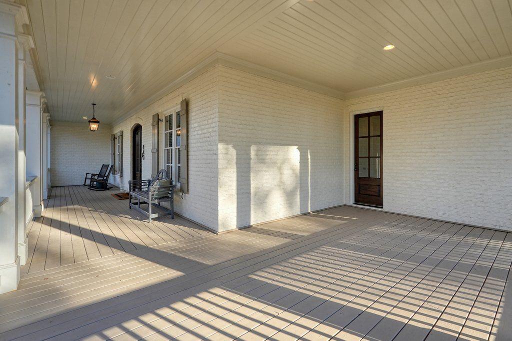 840 Greymont Circle NW