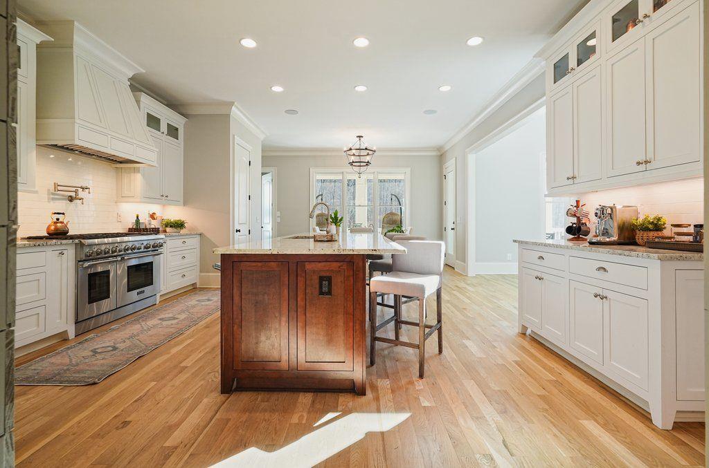 840 Greymont Circle NW