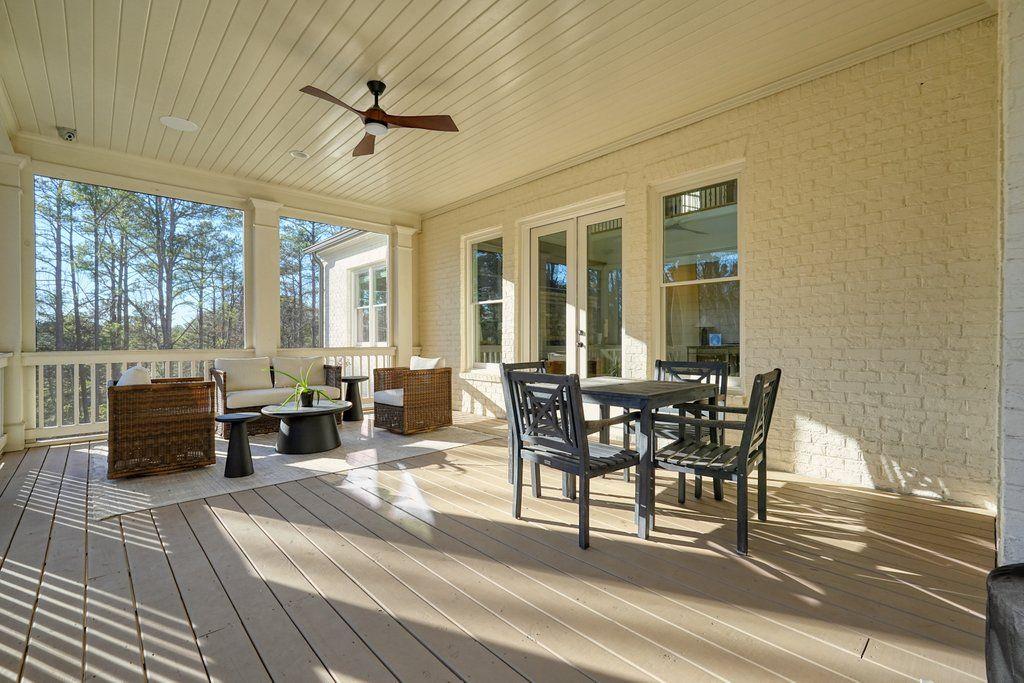 840 Greymont Circle NW