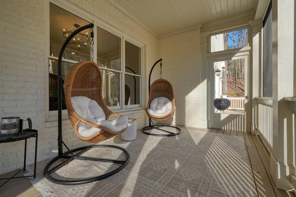 840 Greymont Circle NW