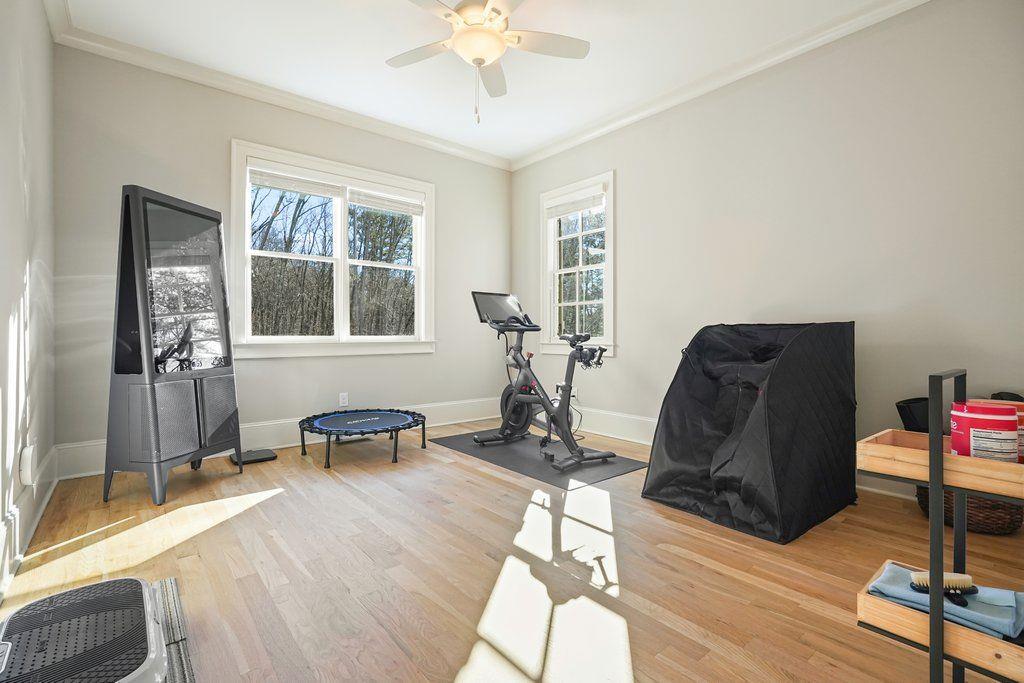 840 Greymont Circle NW