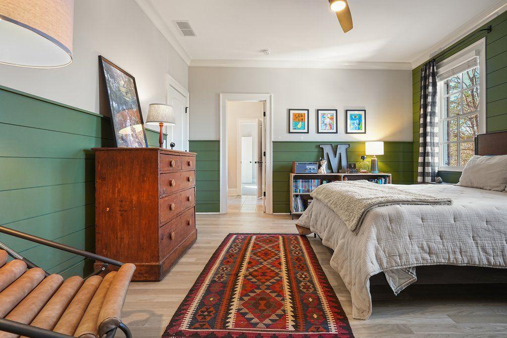 840 Greymont Circle NW