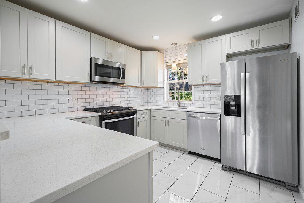 1148 Haven Brook Place