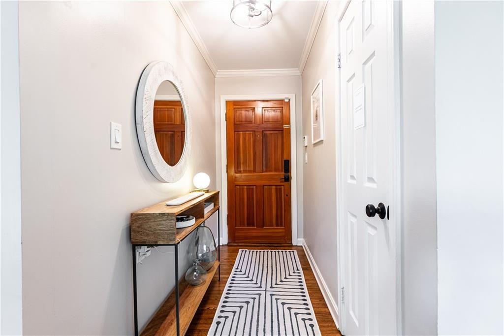 1295 Lindenwood Lane NE