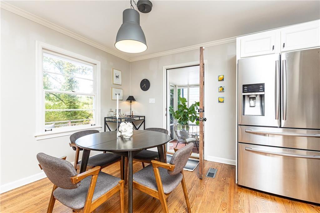 1295 Lindenwood Lane NE