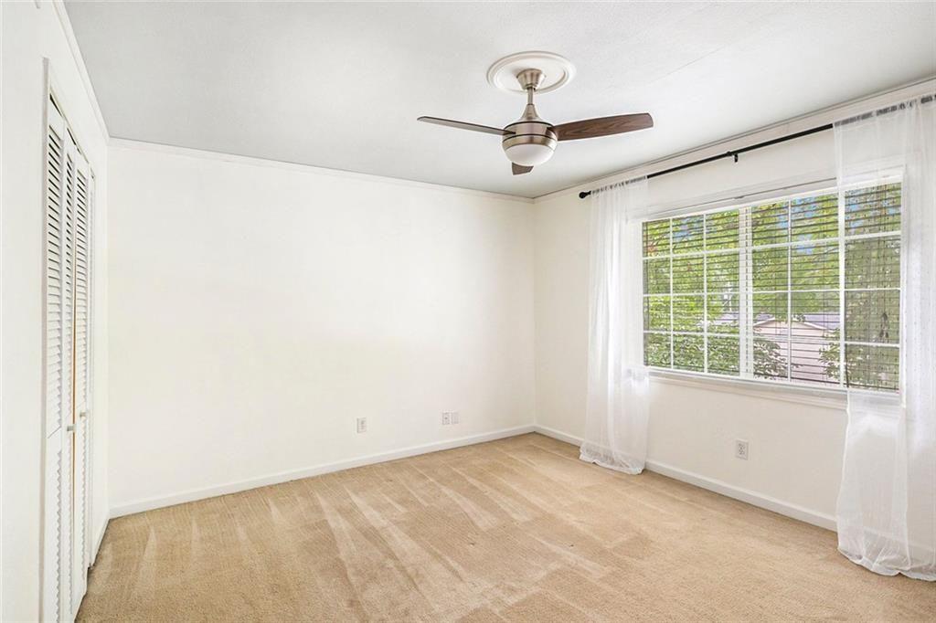 6940 Roswell Road Unit 16B