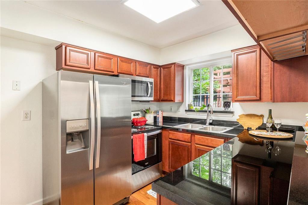 6940 Roswell Road Unit 16B