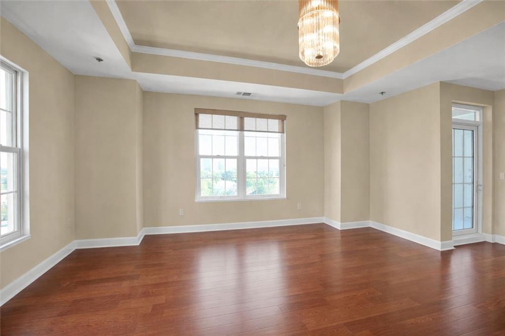 325 E Paces Ferry Road NE Unit 1411