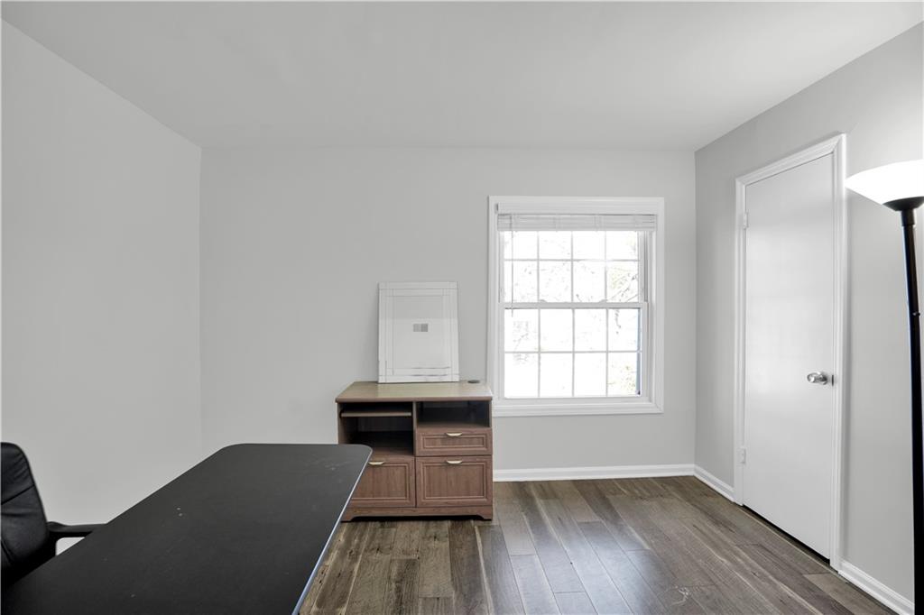 725 Dalrymple Road Unit 8-I