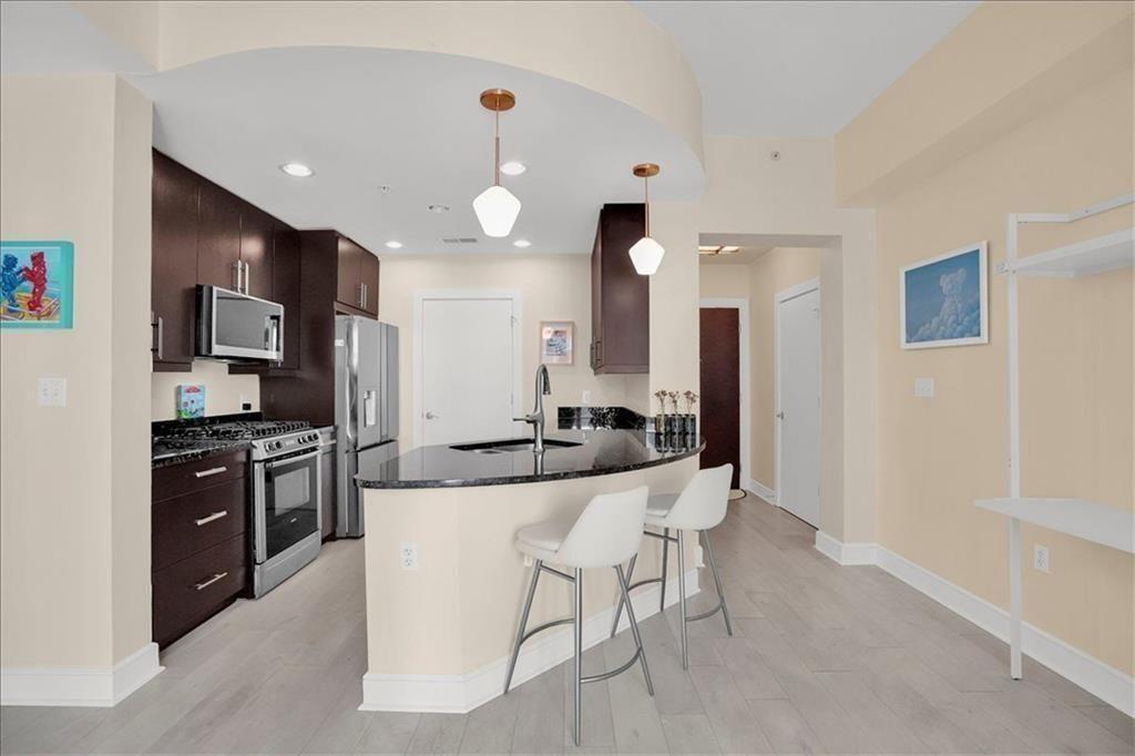 222 12th Street NE Unit 801