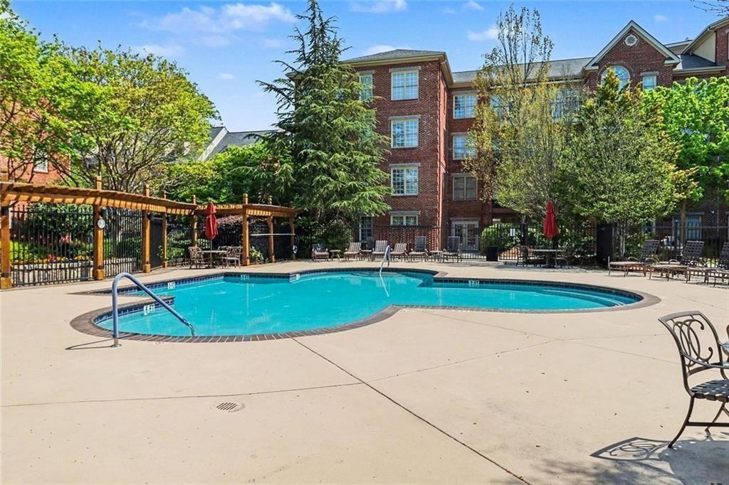 1735 Peachtree Street NE Unit 216