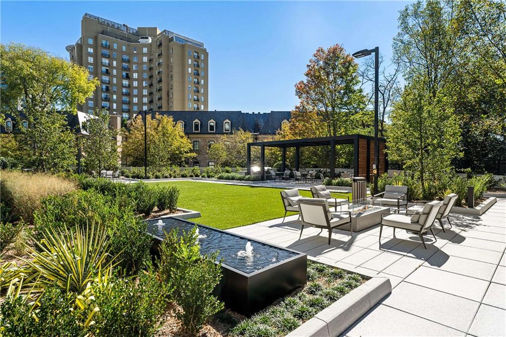 2660 Peachtree Road NW Unit 32B