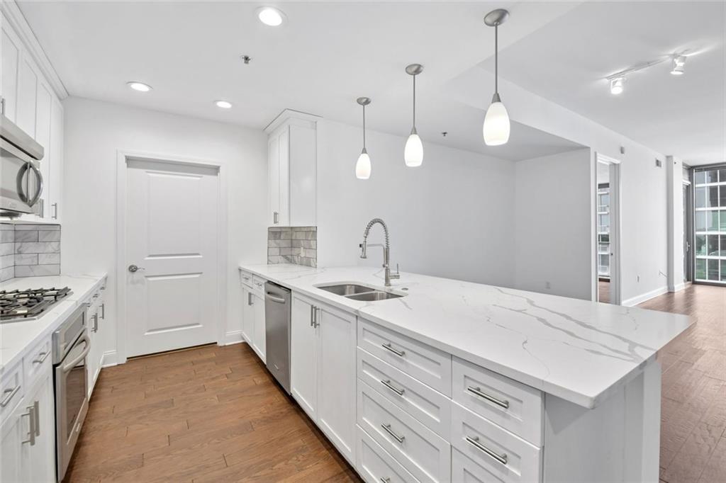 270 17th Street NW Unit 2010