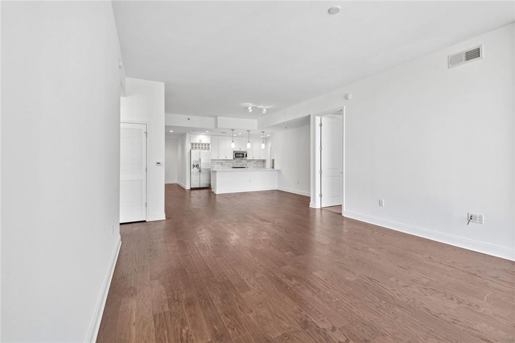 270 17th Street NW Unit 2010