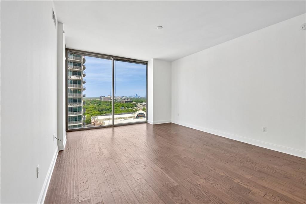 270 17th Street NW Unit 2010