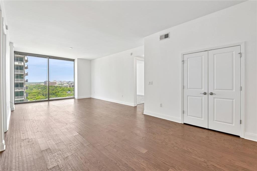 270 17th Street NW Unit 2010