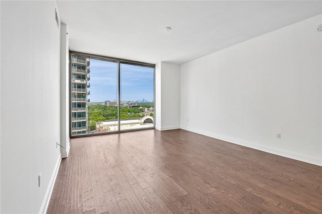 270 17th Street NW Unit 2010