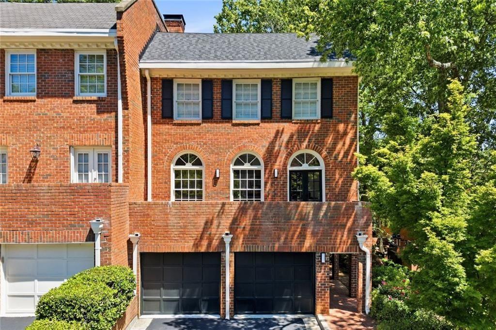 425 Jefferson Circle NE