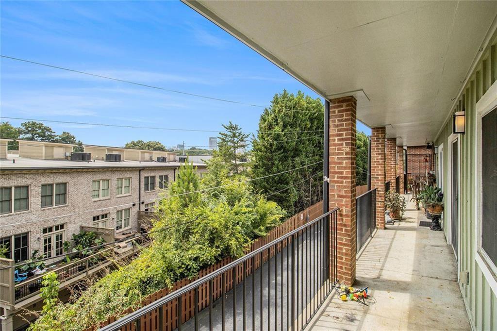 1705 Monroe Drive Unit B4