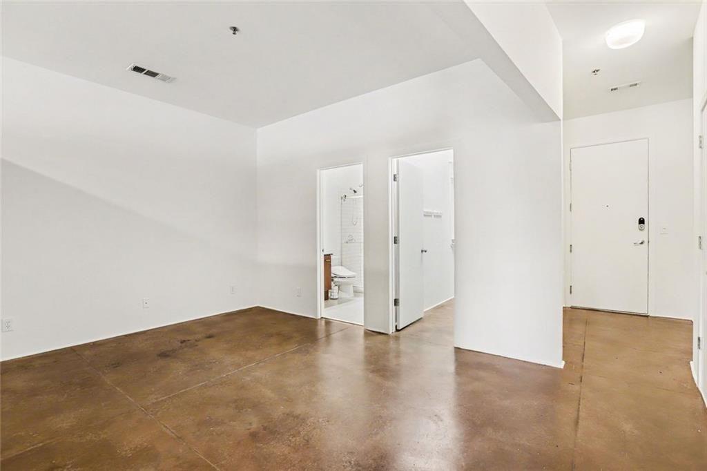 560 Dutch Valley Road NE Unit 2305